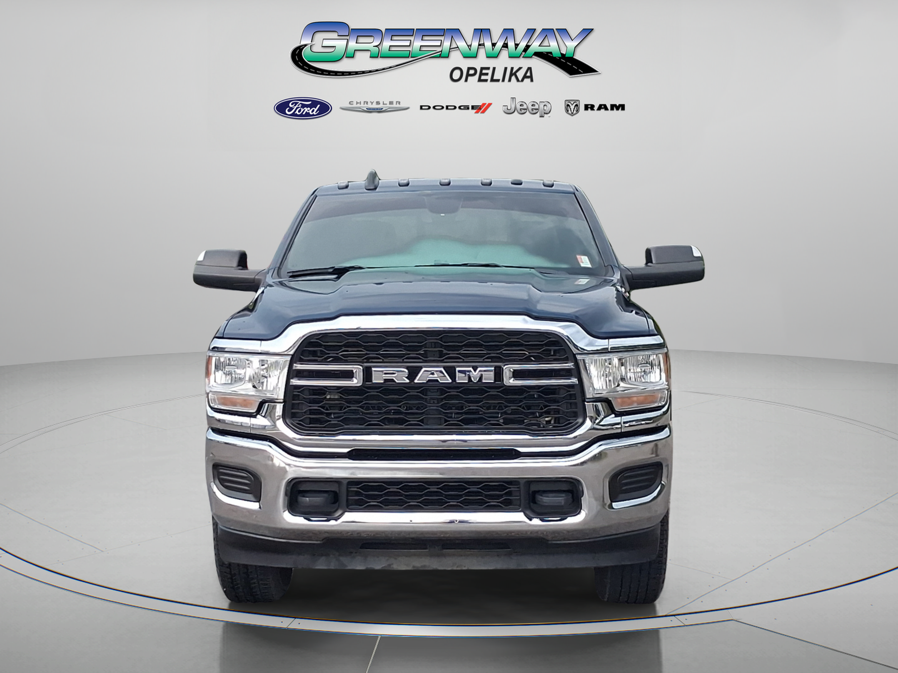 Used 2022 RAM 3500 Tradesman AWD/4WD image 2
