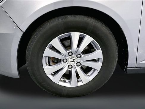 Used 2016 Honda Odyssey EX-L image 30