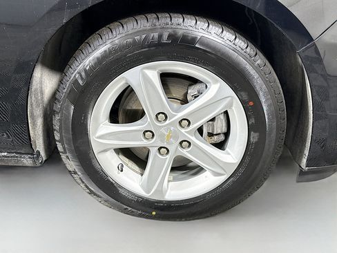 Used 2023 Chevrolet Malibu LS image 32