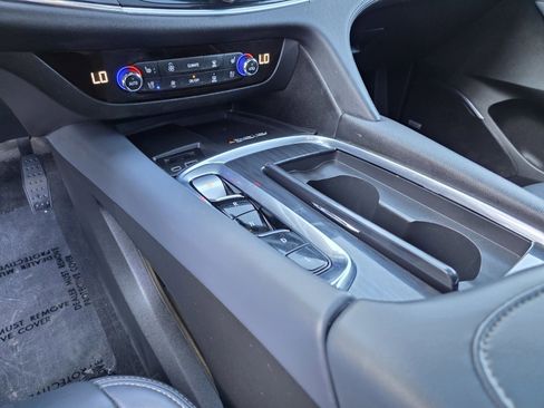 Used 2023 Buick Enclave Premium w/ Experience Buick Package image 30