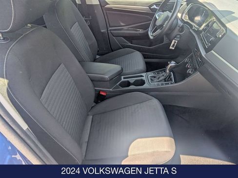 Certified 2024 Volkswagen Jetta S FWD image 29