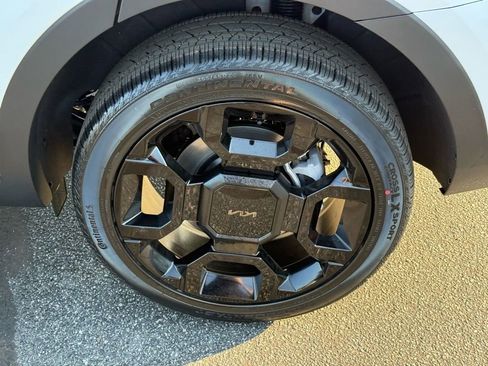 New 2026 Kia Sorento SX image 15