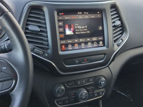 Used 2020 Jeep Cherokee Trailhawk w/ Comfort/Convenience Group image 34