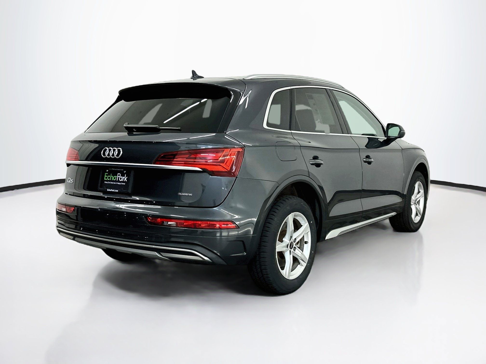 Used 2023 Audi Q5 2.0T Premium w/ Convenience Package AWD/4WD image 9