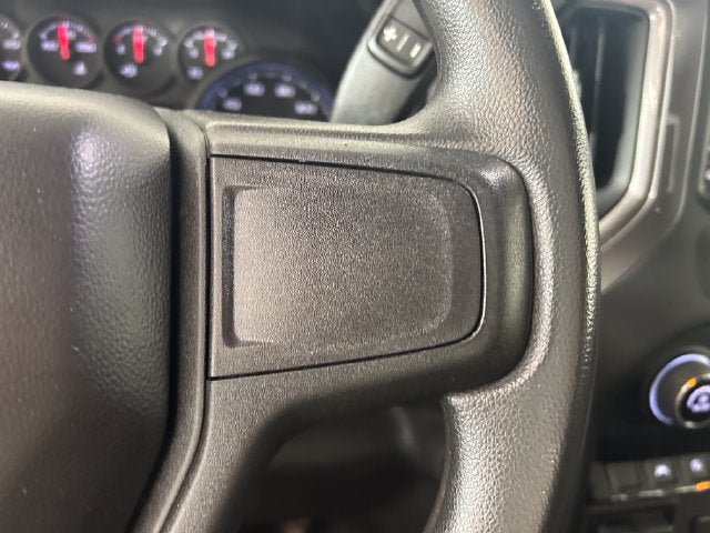 Used 2023 Chevrolet Silverado 1500 Custom Trail Boss w/ LPO, Dark Essentials Package AWD/4WD image 16