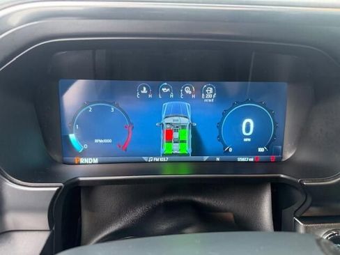 Used 2025 Ford F450 Platinum w/ FX4 Off-Road Package image 15