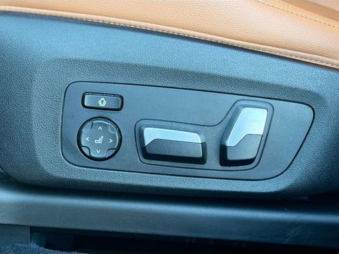 Used 2019 BMW X3 M40i w/ Premium Package image 27