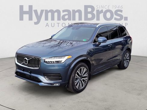 Used 2021 Volvo XC90 T6 Momentum w/ Advanced Package image 7