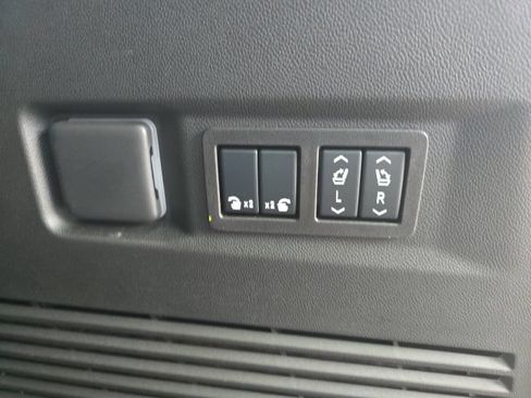 Used 2026 GMC Yukon Elevation w/ LPO, Floor Liner Package AWD/4WD image 12
