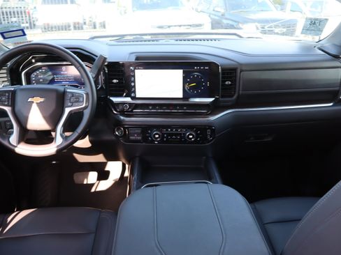 Used 2024 Chevrolet Silverado 3500 LT w/ Convenience Package AWD/4WD image 19