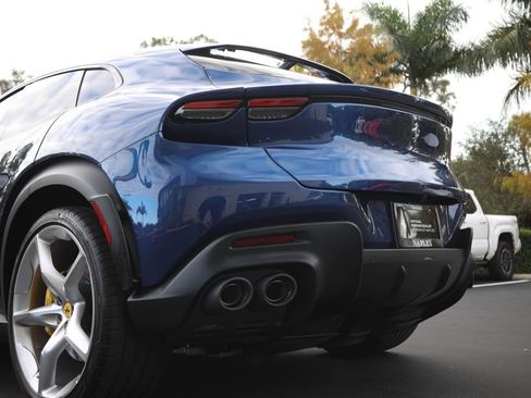 Used 2023 Ferrari Purosangue image 16