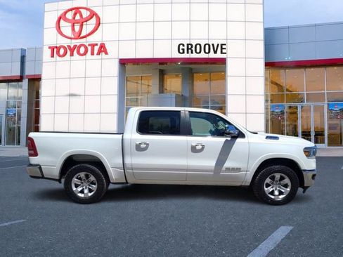 Used 2021 RAM 1500 Laramie AWD/4WD image 7
