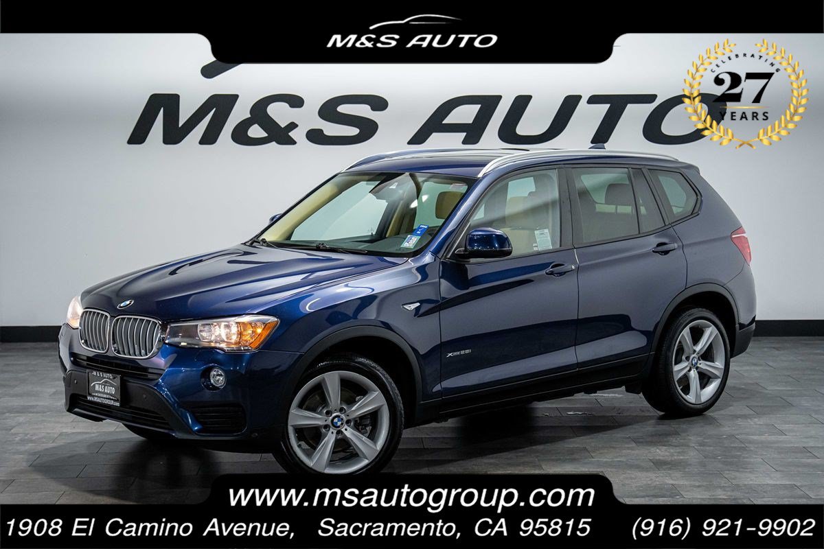 Used 2017 BMW X3 xDrive28i AWD/4WD image 1