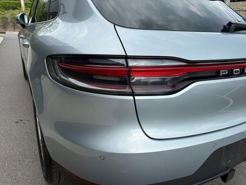 Certified 2020 Porsche Macan AWD/4WD image 13