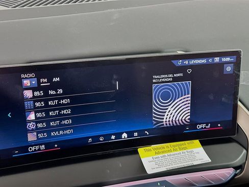 Used 2025 BMW X3 xDrive30i w/ Premium Package AWD/4WD image 11