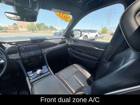 Used 2021 Jeep Grand Cherokee L Summit w/ Luxury Tech Group V AWD/4WD image 13