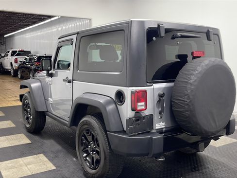 Used 2014 Jeep Wrangler Sport AWD/4WD image 13