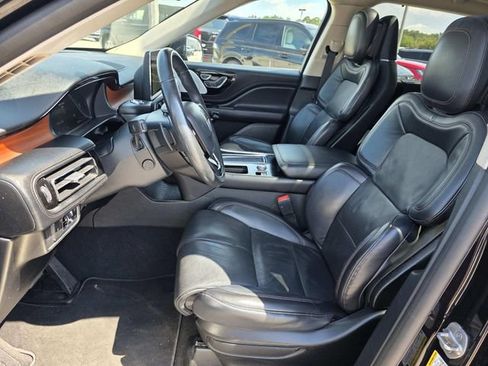 Certified 2020 Lincoln Aviator Reserve w/ Equipment Group 202A AWD/4WD image 9