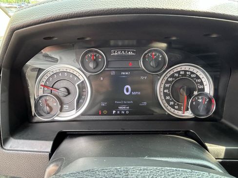 Used 2017 RAM 1500 Laramie AWD/4WD image 19