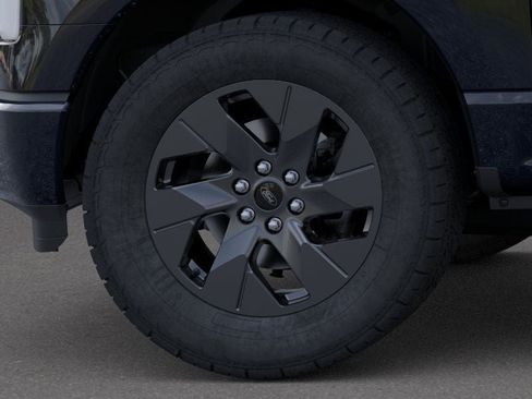 New 2025 Ford F150 Lightning Lariat AWD/4WD image 19