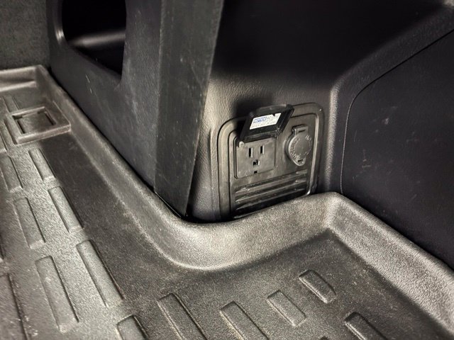 Used 2024 Toyota 4Runner SR5 Premium w/ Moonroof Package AWD/4WD image 10