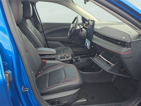 Certified 2025 Ford Mustang Mach-E Premium w/ Sport Appearance Package RWD image 6