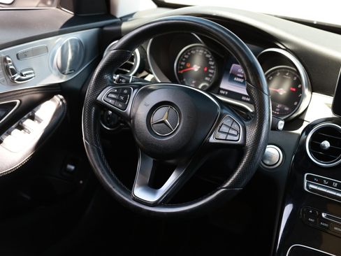 Used 2016 Mercedes-Benz C 300 4MATIC Sedan image 32