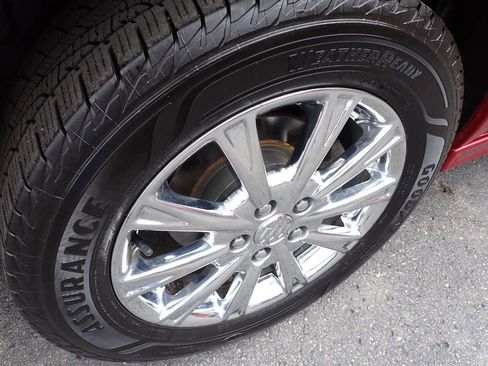 Used 2010 Buick Lucerne CXL FWD image 7