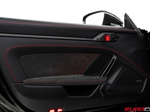 Used 2025 Porsche 911 GT3 RS RWD image 30