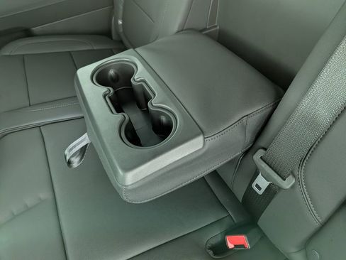 New 2026 GMC Sierra 1500 Elevation w/ Elevation Premium Package AWD/4WD image 34