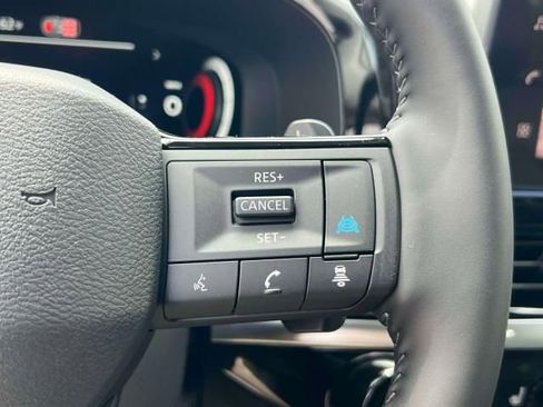 New 2026 Nissan Pathfinder SL AWD/4WD image 22