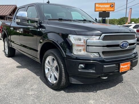 Used 2018 Ford F150 Platinum w/ Equipment Group 701A Luxury AWD/4WD image 1