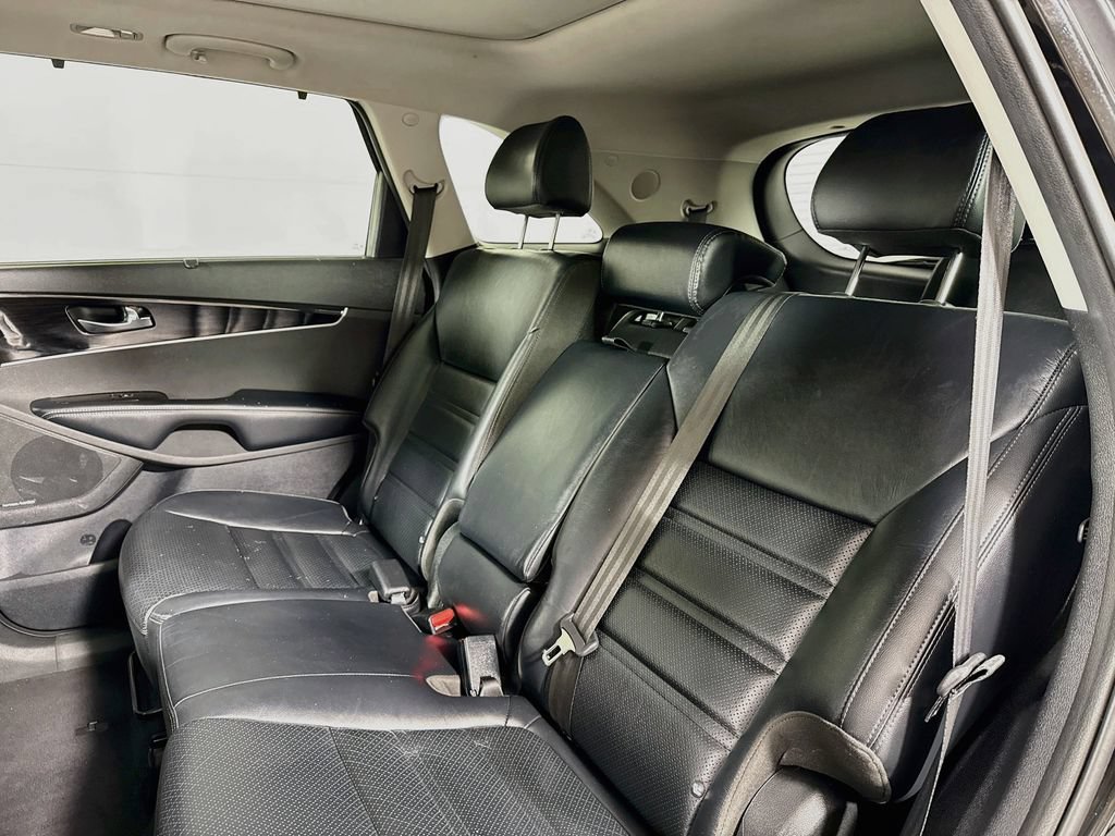 Used 2019 Kia Sorento EX w/ EX Touring Package AWD/4WD image 31