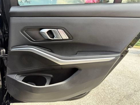 Used 2019 BMW 330i Sedan w/ Convenience Package RWD image 44