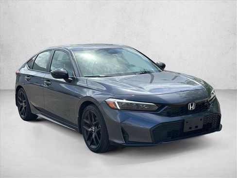 Used 2025 Honda Civic Sport image 3