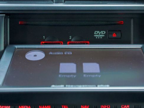 Used 2011 Audi R8 V10 image 74