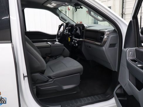 Certified 2025 Ford F150 XLT w/ Equipment Group 301A Standard AWD/4WD image 28