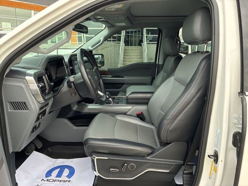 Used 2021 Ford F150 Lariat w/ Equipment Group 502A High image 16