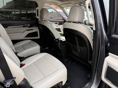 Used 2020 Kia Telluride S AWD/4WD image 18