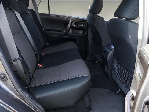 Certified 2023 Toyota 4Runner TRD Off-Road image 14