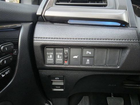 Used 2025 Honda Odyssey Touring image 20