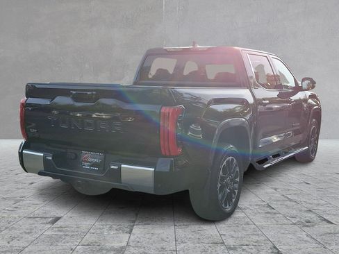 Used 2025 Toyota Tundra Limited AWD/4WD image 4