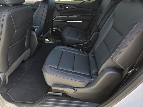 New 2026 Chevrolet Traverse Z71 w/ Enhanced Driving Package image 21