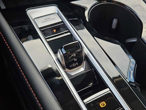 New 2026 Volkswagen Atlas Peak Edition AWD/4WD image 18