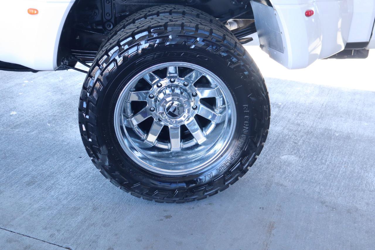 Used 2019 Ford F450 Platinum w/ Platinum Ultimate Package AWD/4WD image 14