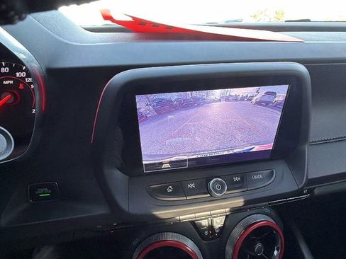 Certified 2024 Chevrolet Camaro SS image 29