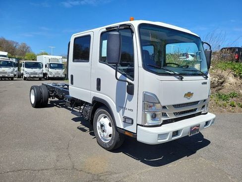 New 2024 Chevrolet Low Cab Forward image 1