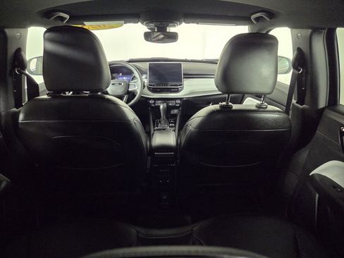 Certified 2025 Jeep Compass Limited image 31