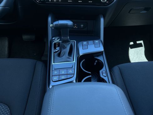 New 2027 Kia Sportage LX w/ LX Convenience Package FWD image 29