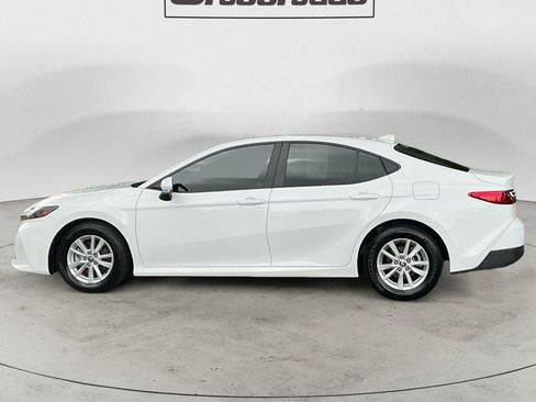 Used 2025 Toyota Camry LE FWD image 2